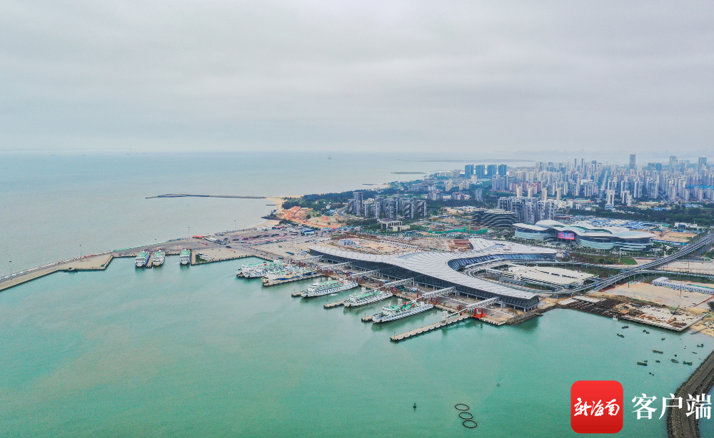 海口市新海港综合交通枢纽站项目。记者 李昊 摄