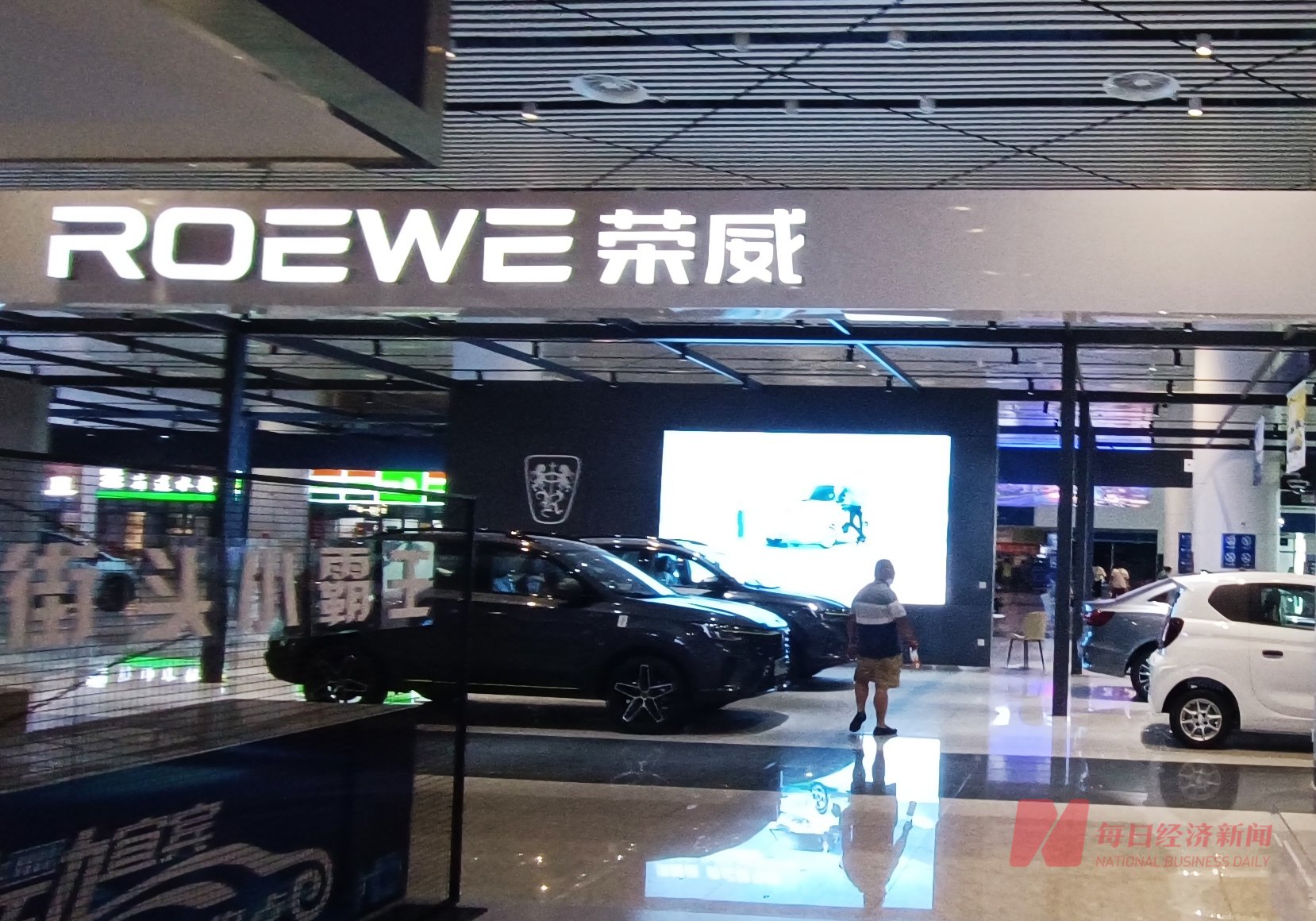 新规落地一个月，“非国六B”库存车卖完了吗？这一细分市场“压力山大”，降价都难卖