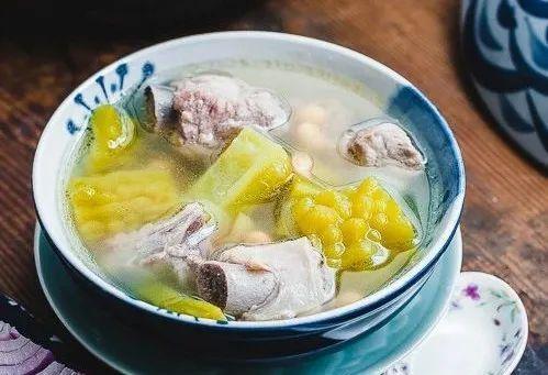 排骨汤的功效与作用禁忌 0364-c79142d6ccf80fe80da8da096d93d442.jpg