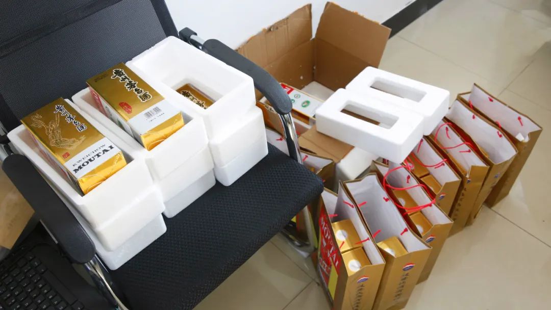 涉案5000余万元！山东破获假冒注册名酒商标案！捣毁两处制假窝点……