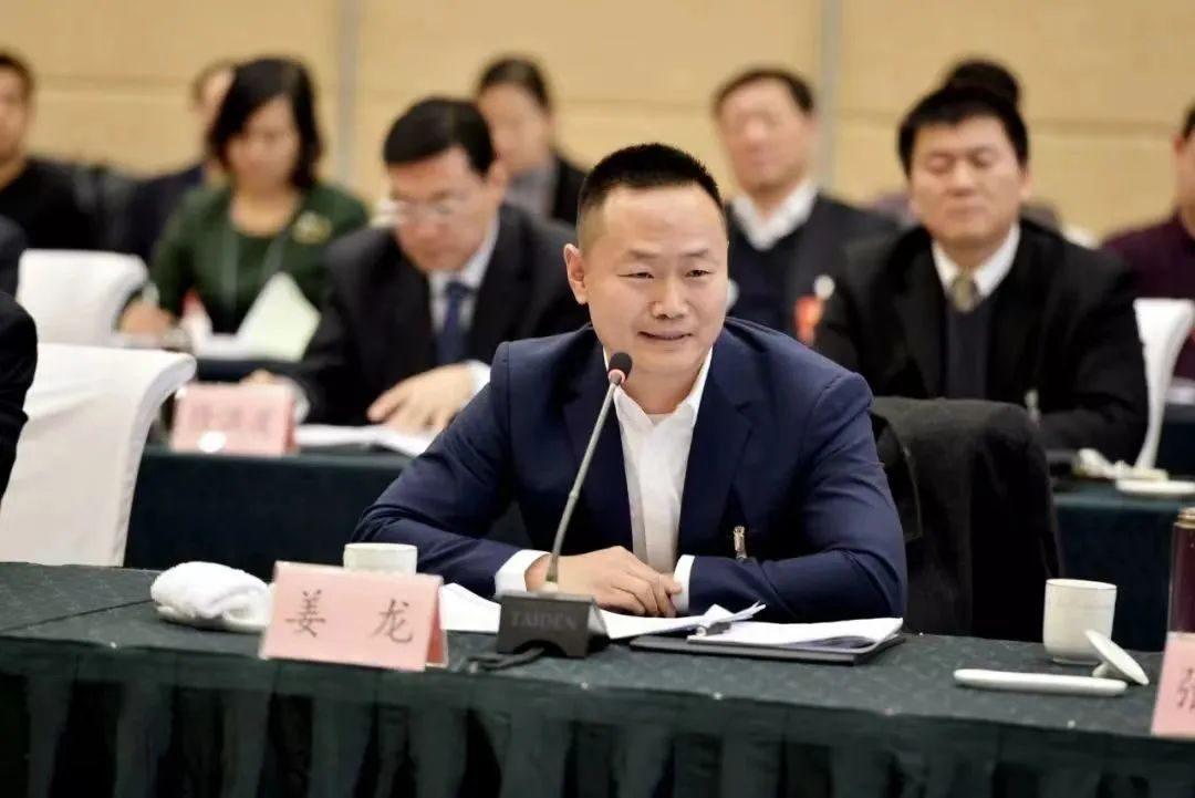 捐赠母校!身价95亿的姜龙辞任歌尔股份总裁后现身了