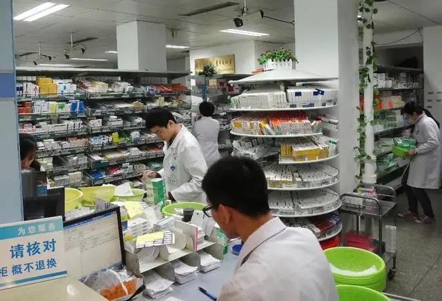 多地多活（评论丨多地开始倒查医药）