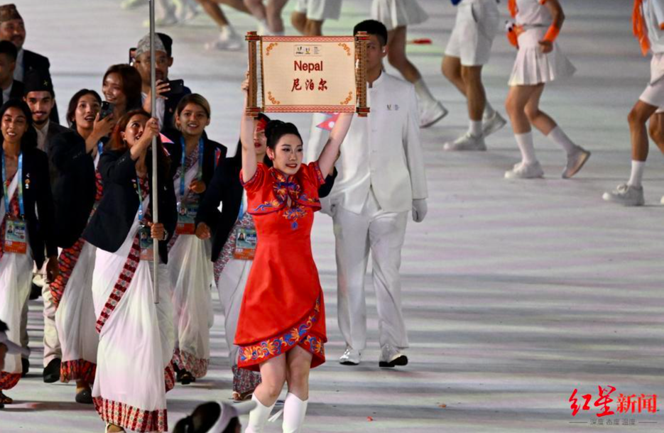 成都成就梦想英文（成都成就梦想大运会）