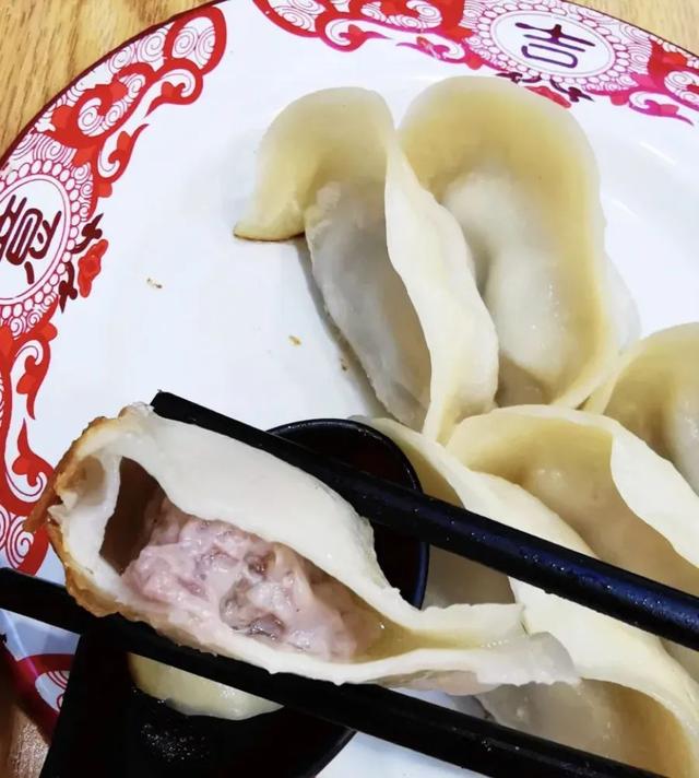 图 大众点评网友@肉松松松君