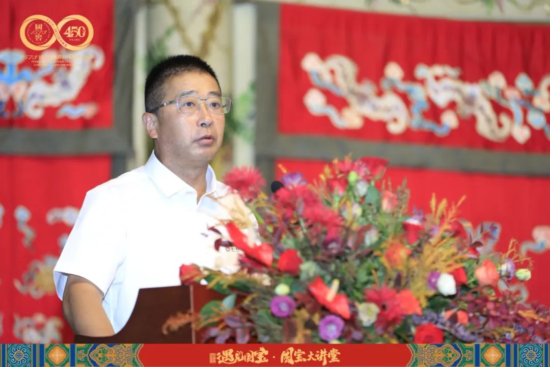 泸州老窖股份有限公司董事、常务副总经理王洪波为活动致辞