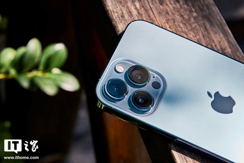 Proռ65% iPhone 15ϵ
ǰ8630