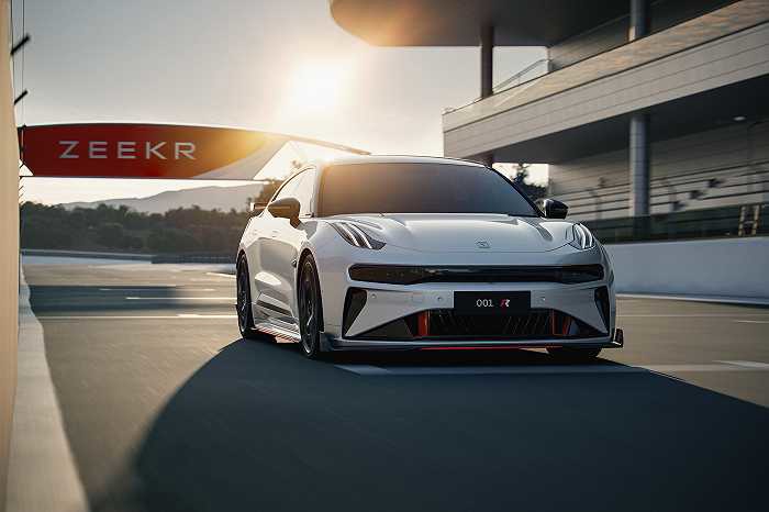 极氪CEO安聪慧:不做混动车型 计划2025年实现65万辆销量