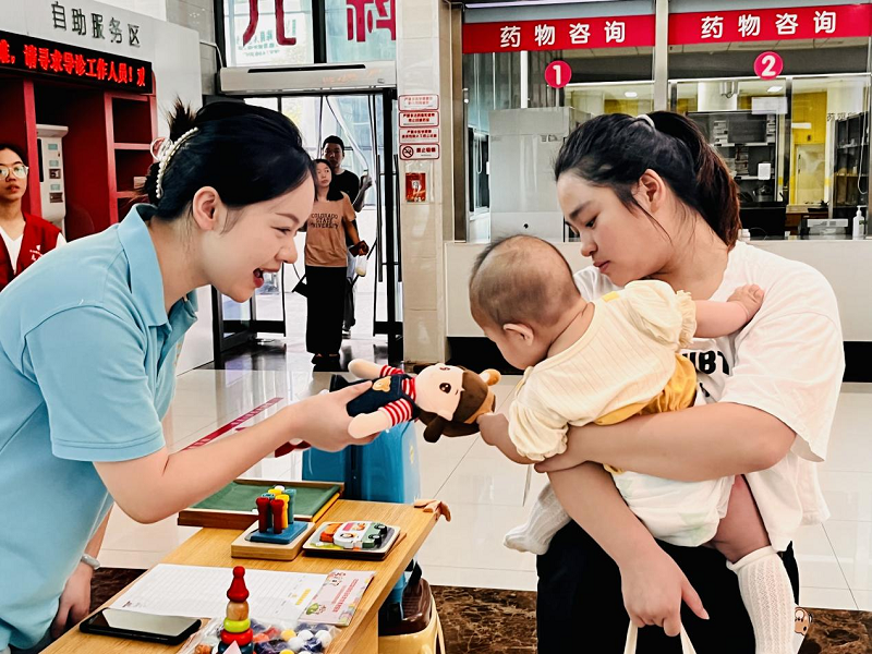8月17日,2023年湖南省托育宣传进医院在长沙县妇幼保健院进行专场活动