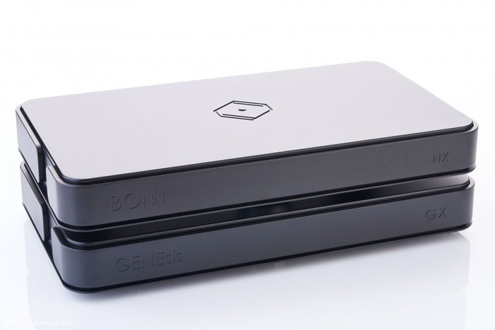 德国权威媒体热评仙籁波恩网络交换机和创世纪主时钟