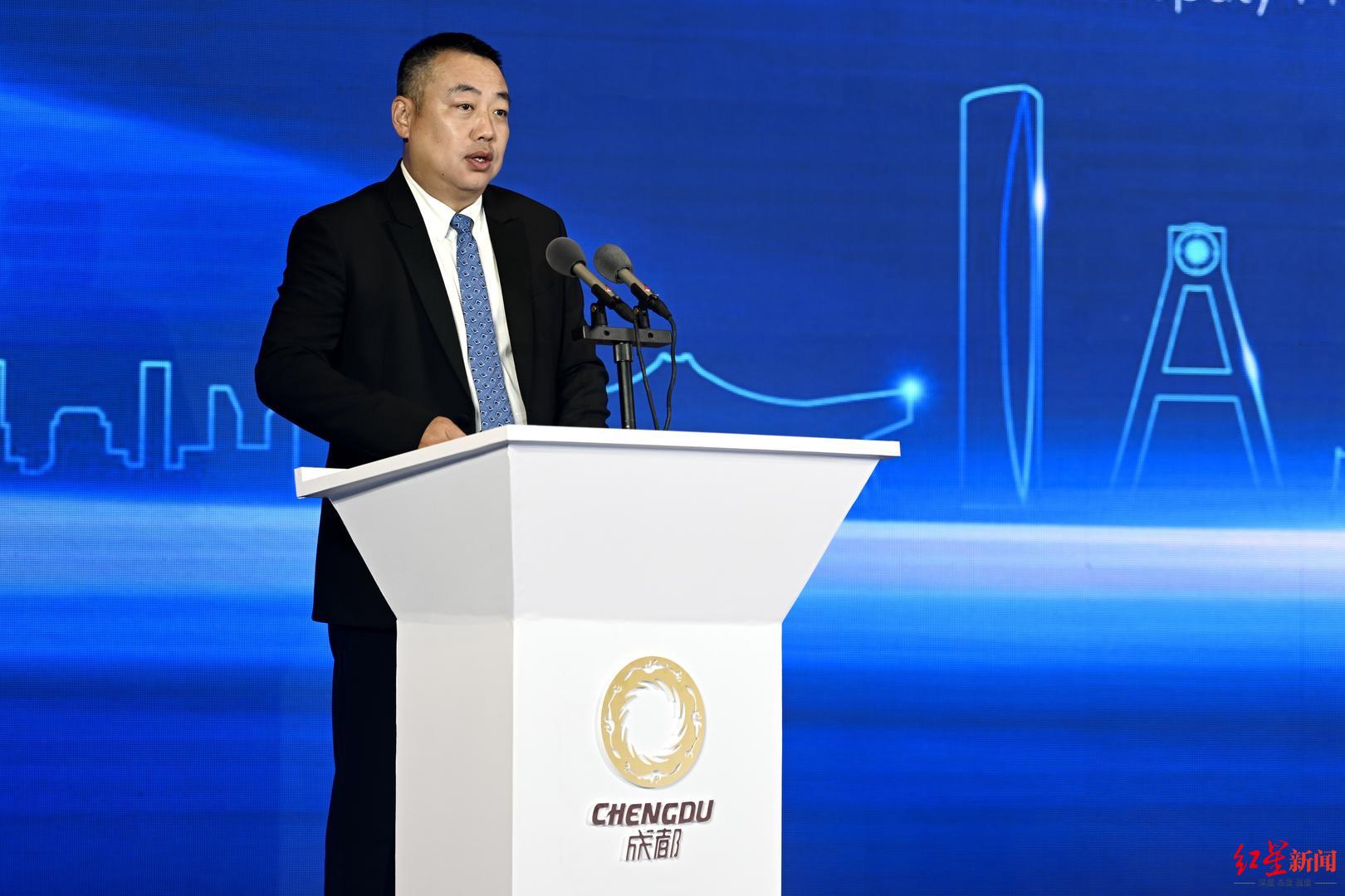 刘国梁在国外名气大吗，刘国梁在国际乒联什么位置