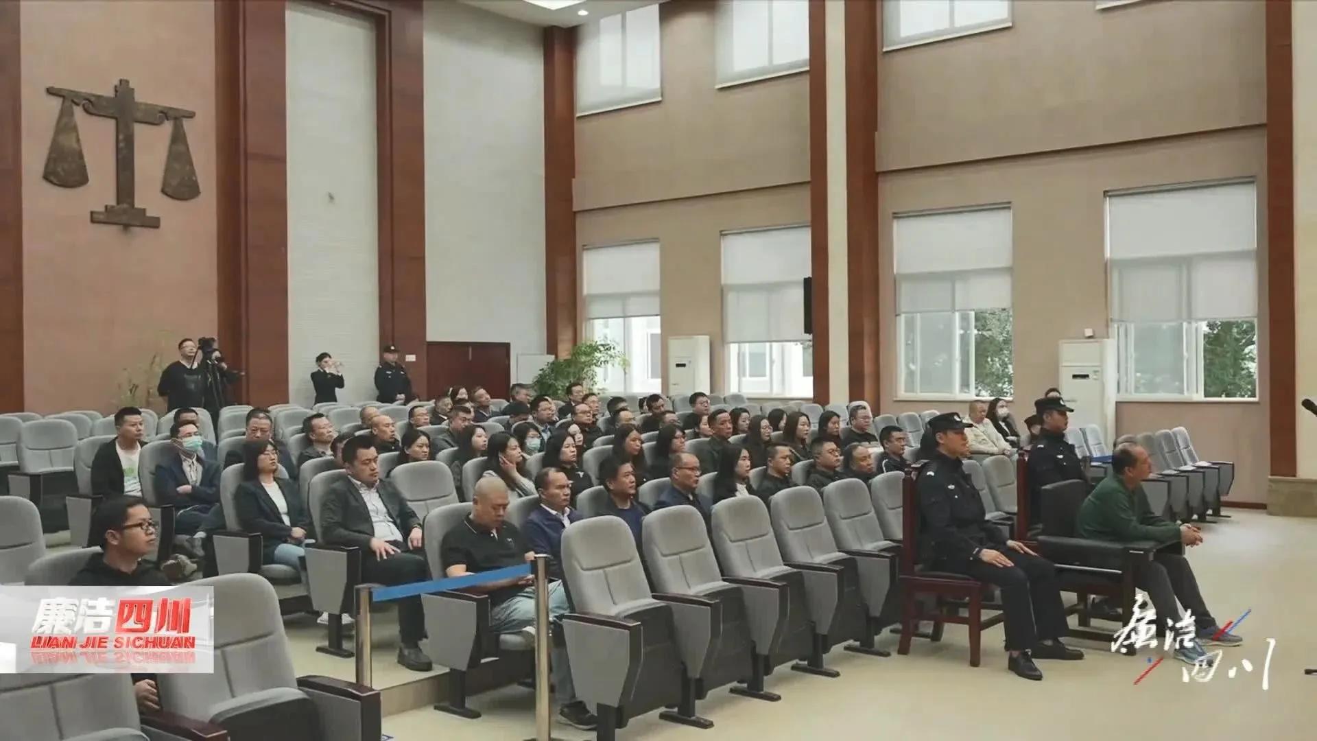 派出所所长被带枪,派出所所长在街道会议上的发言