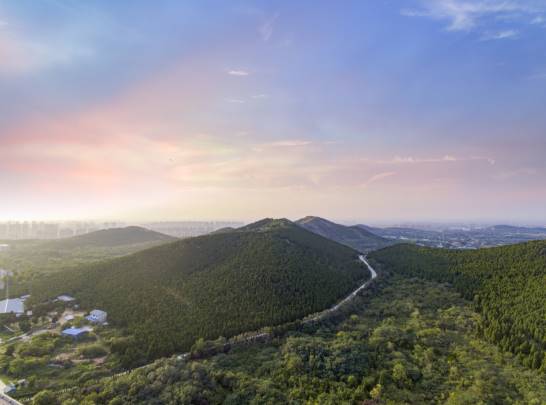 山是什么样的一年级 3440-13994d4bf53cfa28e74ee0dc9a43144e.jpg