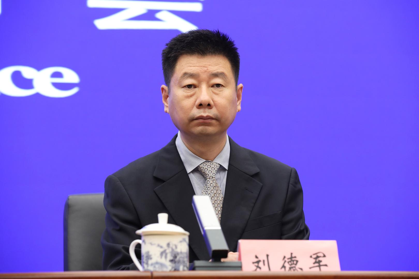 建筑工地禁止使用小吊机，建筑工地禁用海砂