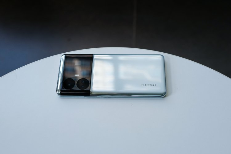 售价元的“真我”能成为“性价比之王”吗?