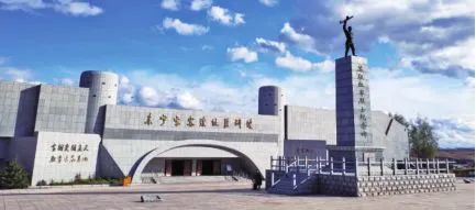 东宁要塞遗址陈列馆和苏联红军烈士纪念碑。