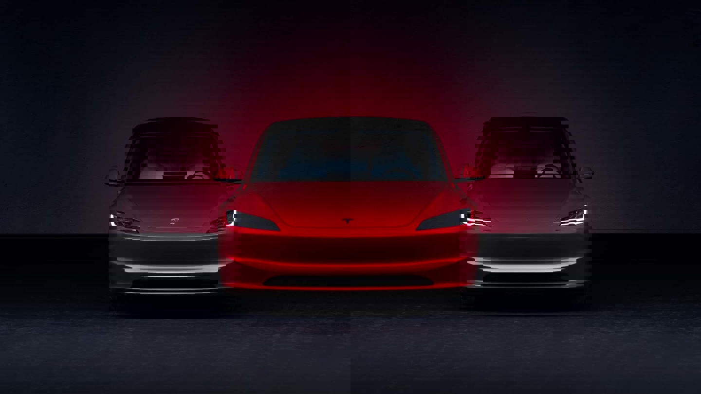 新款特斯拉 Model 3 实车 / 官图曝光,此前消息称今日上市