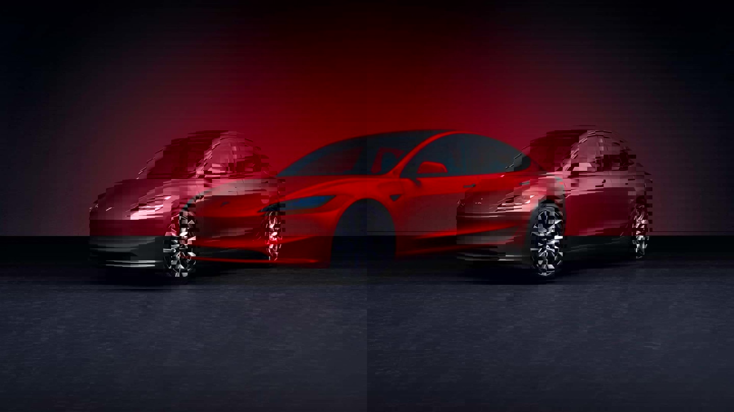 新款特斯拉 Model 3 实车 / 官图曝光,此前消息称今日上市