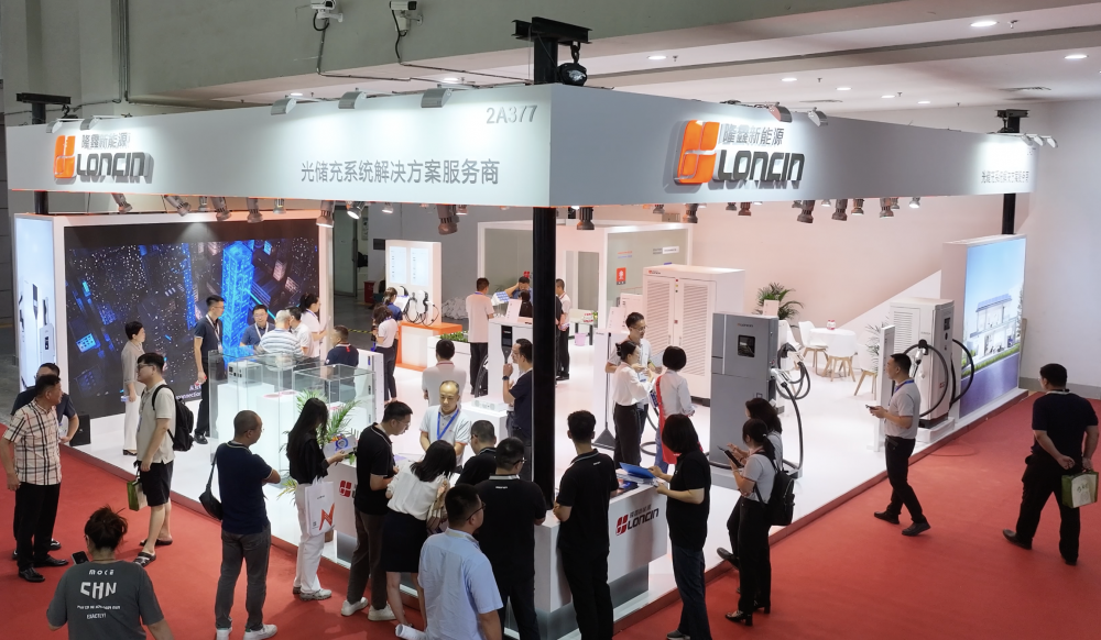 (图说:展会现场)