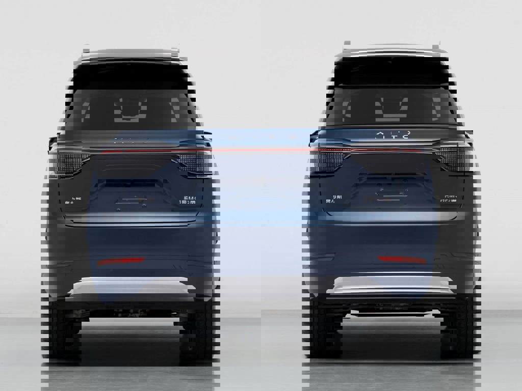 问界 M9 大型 SUV 工信部申报信息出炉