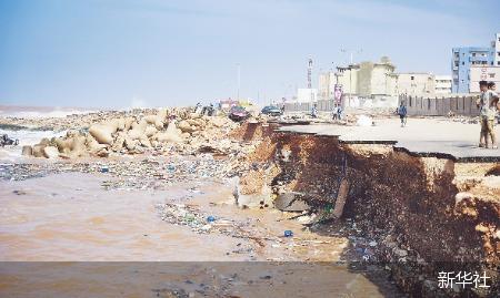 飓风袭击利比亚致灾难性洪水