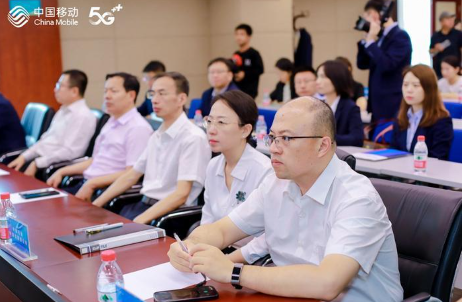 签约仪式现场。