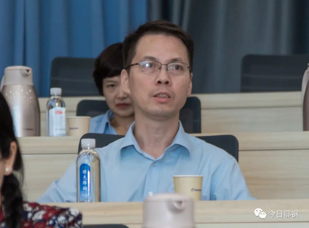 李世平为中南钢铁财务体系研修班学员授课