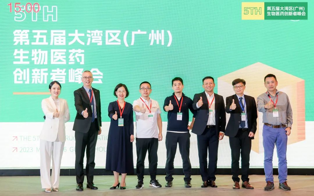 扫码立即报名!转发此文章到朋友圈并截图上传报名系统集赞28个即可获赠午餐一份(数量有限,先到先到)