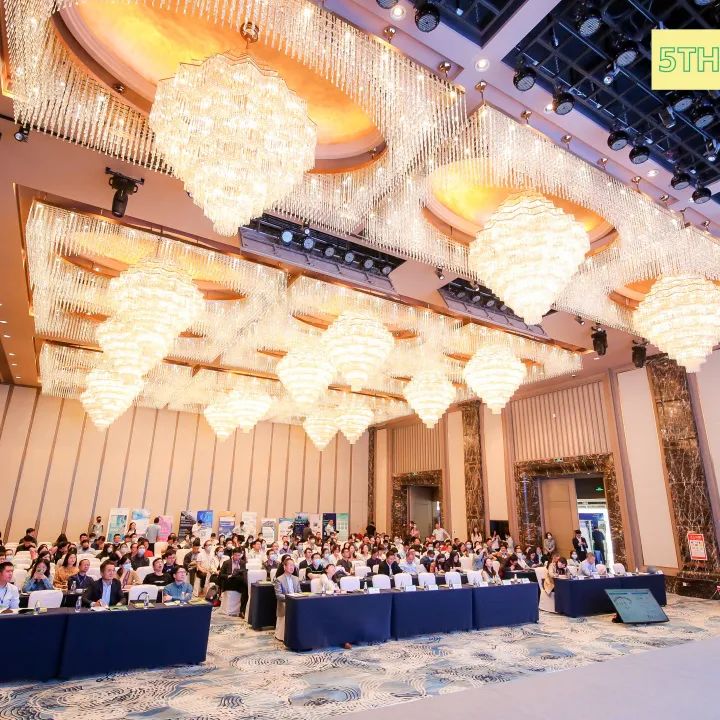 扫码立即报名!转发此文章到朋友圈并截图上传报名系统集赞28个即可获赠午餐一份(数量有限,先到先到)
