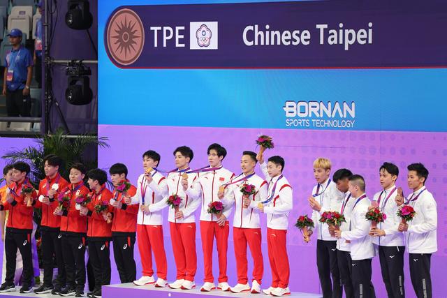 體操男團奪冠後，肖若騰希望能再上領獎台。 新京報記者 王貴彬 攝