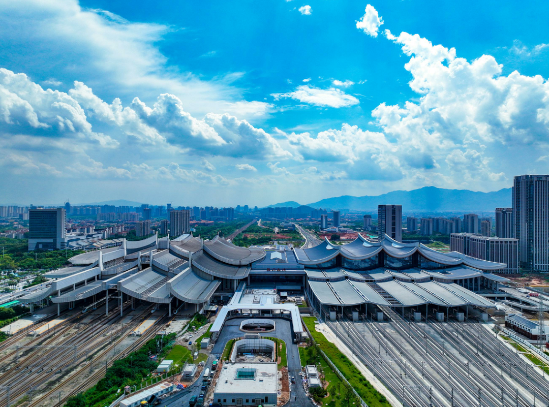 全新厦门北站航拍图。杨富岗 摄