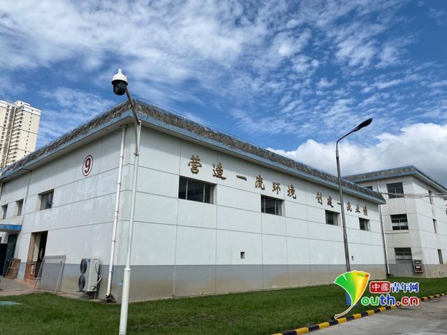 宇航高端设备封装产业园一角。中国青年网记者张玘云 摄