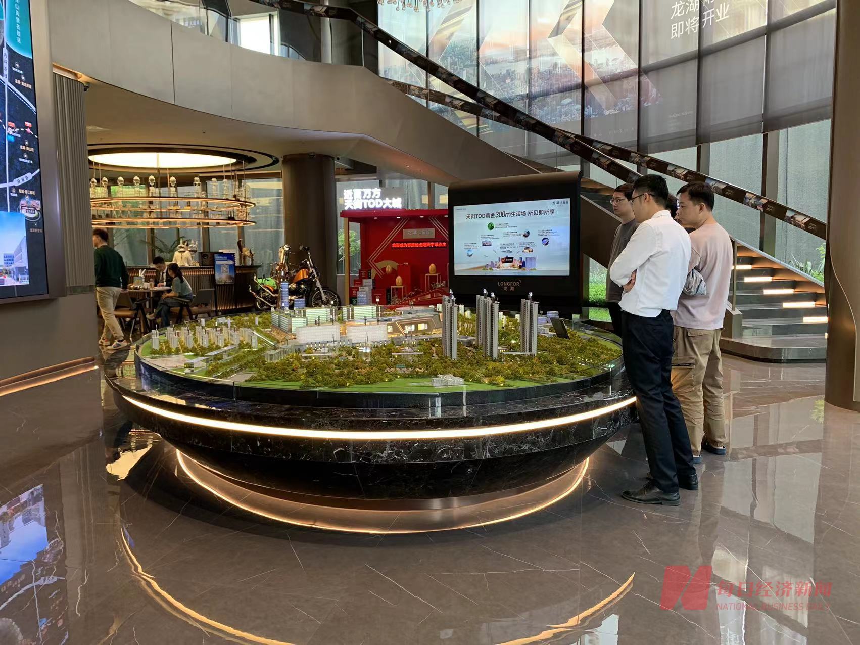 南京龙湖天曜城项目现场 图片来源:每经记者 包晶晶 摄