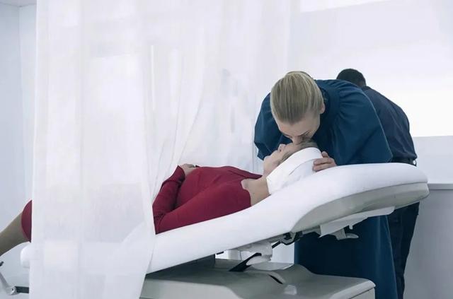 新晋诺贝尔经济学奖得主戈尔丁:平衡事业与家庭,仍是女性难题