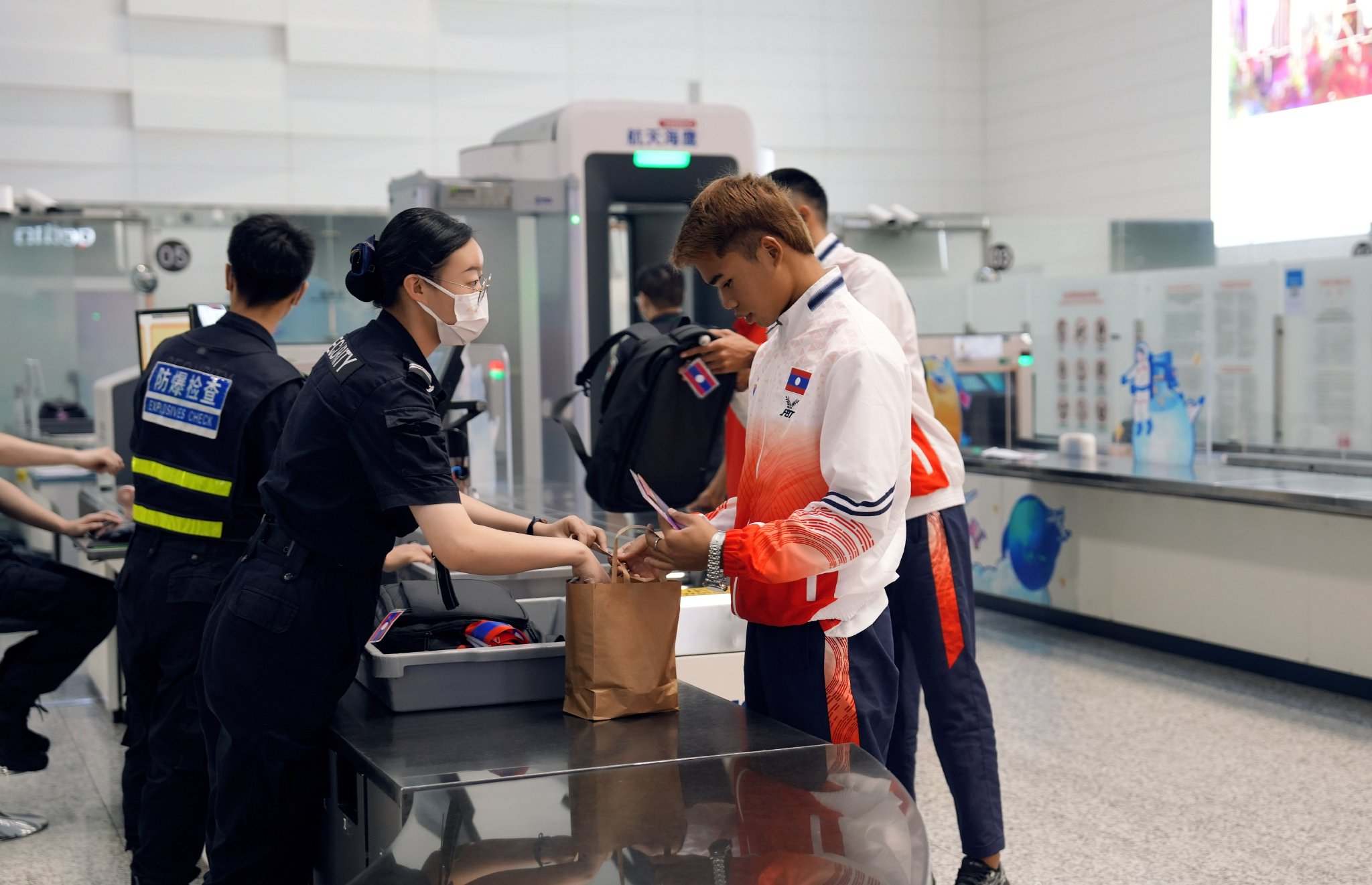 机场设备维修员做什么 76d2-223d34236edf71633cf1497fddf631a5.jpg