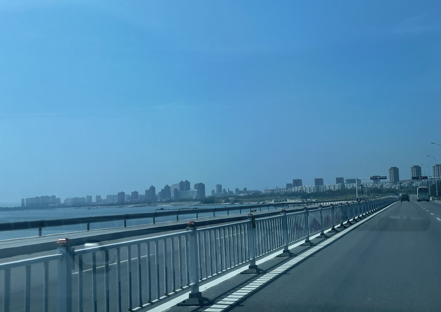 核污水排海后的生蚝养殖者:有人提前卖掉把钱攥手里,有人投入百万“孤注一掷”