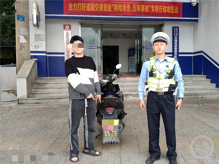 被查的摩托车驾驶人李某