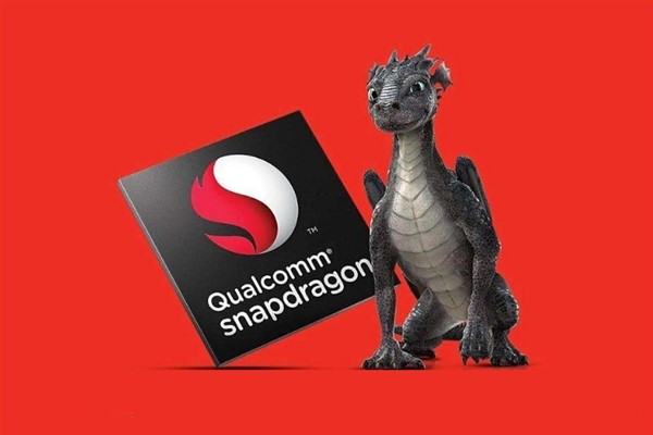 iQOO 12系列入网:标配120W快充 中/大杯差距不明显