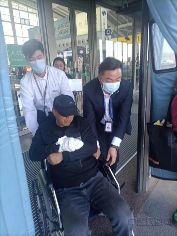(华夏航空供图)