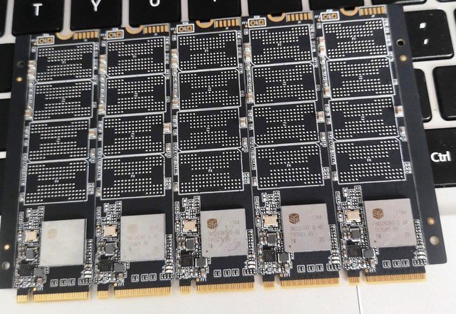 固态硬盘的原厂颗粒有多重要?