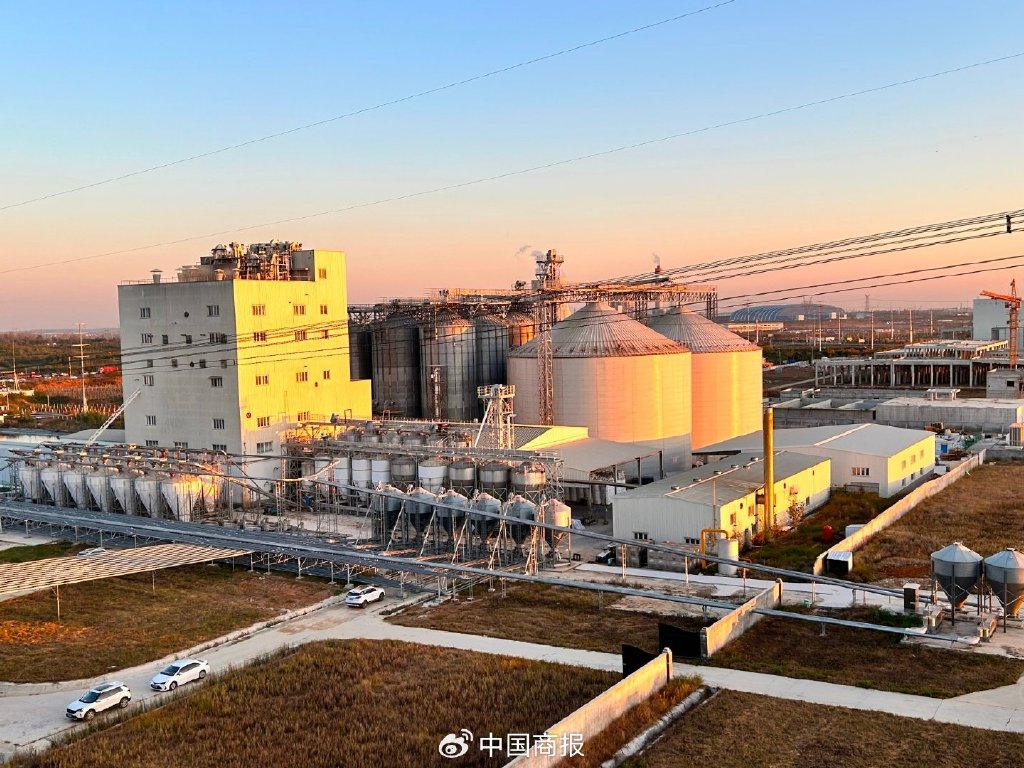 牧原股份耗资50亿元正在建设的综合养猪体。