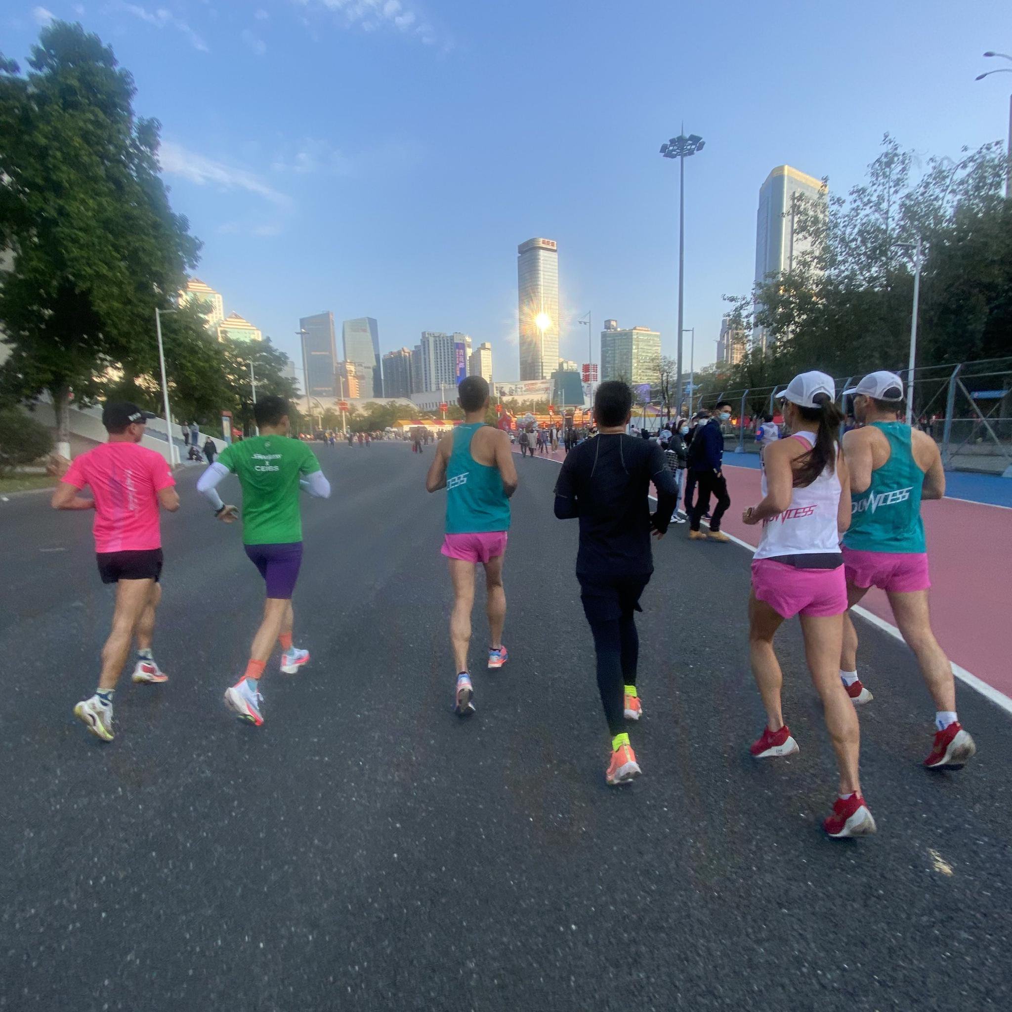 马拉松背后的城市竞争:一场比赛带动近2亿收入,三四线城市争抢“蛋糕”