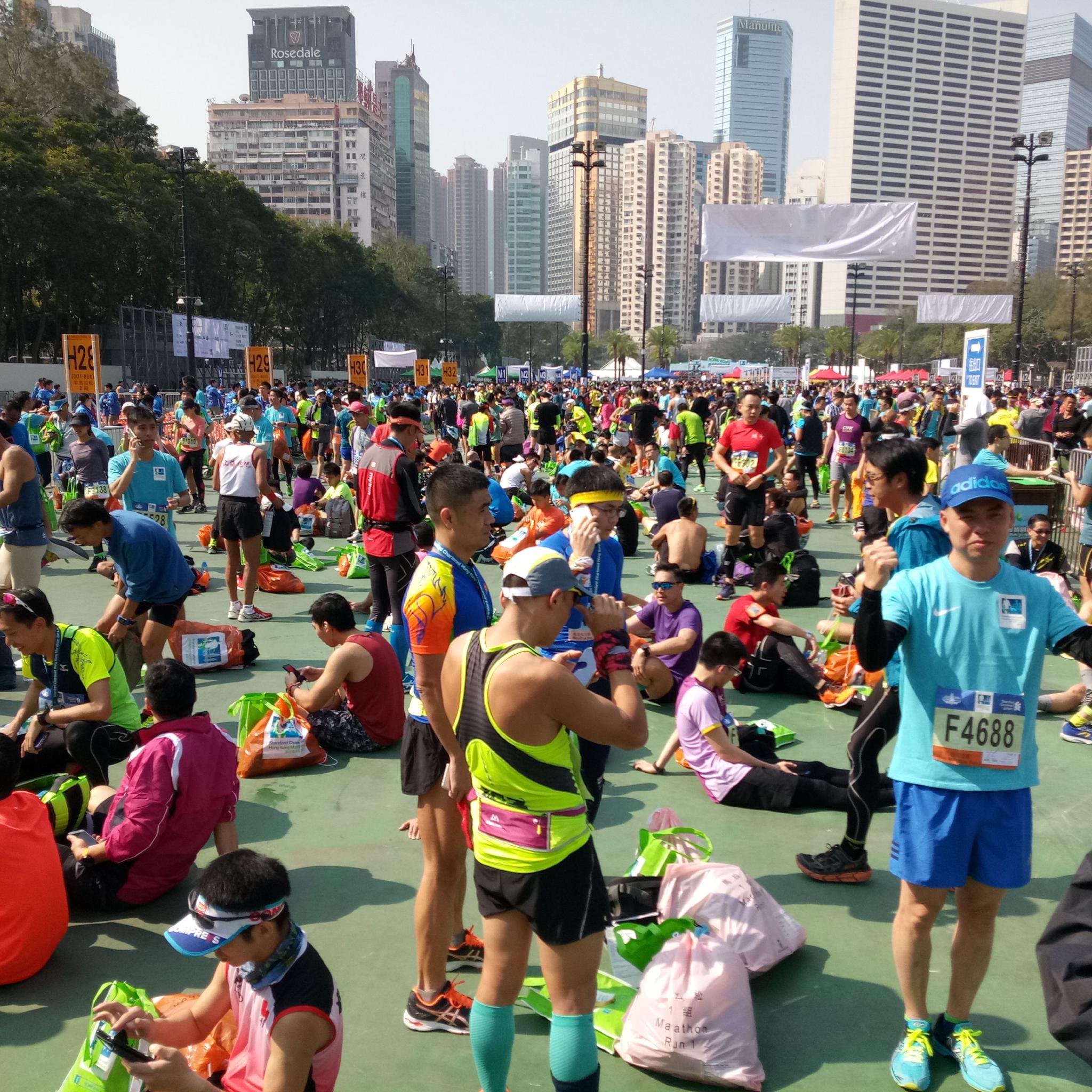 马拉松背后的城市竞争:一场比赛带动近2亿收入,三四线城市争抢“蛋糕”