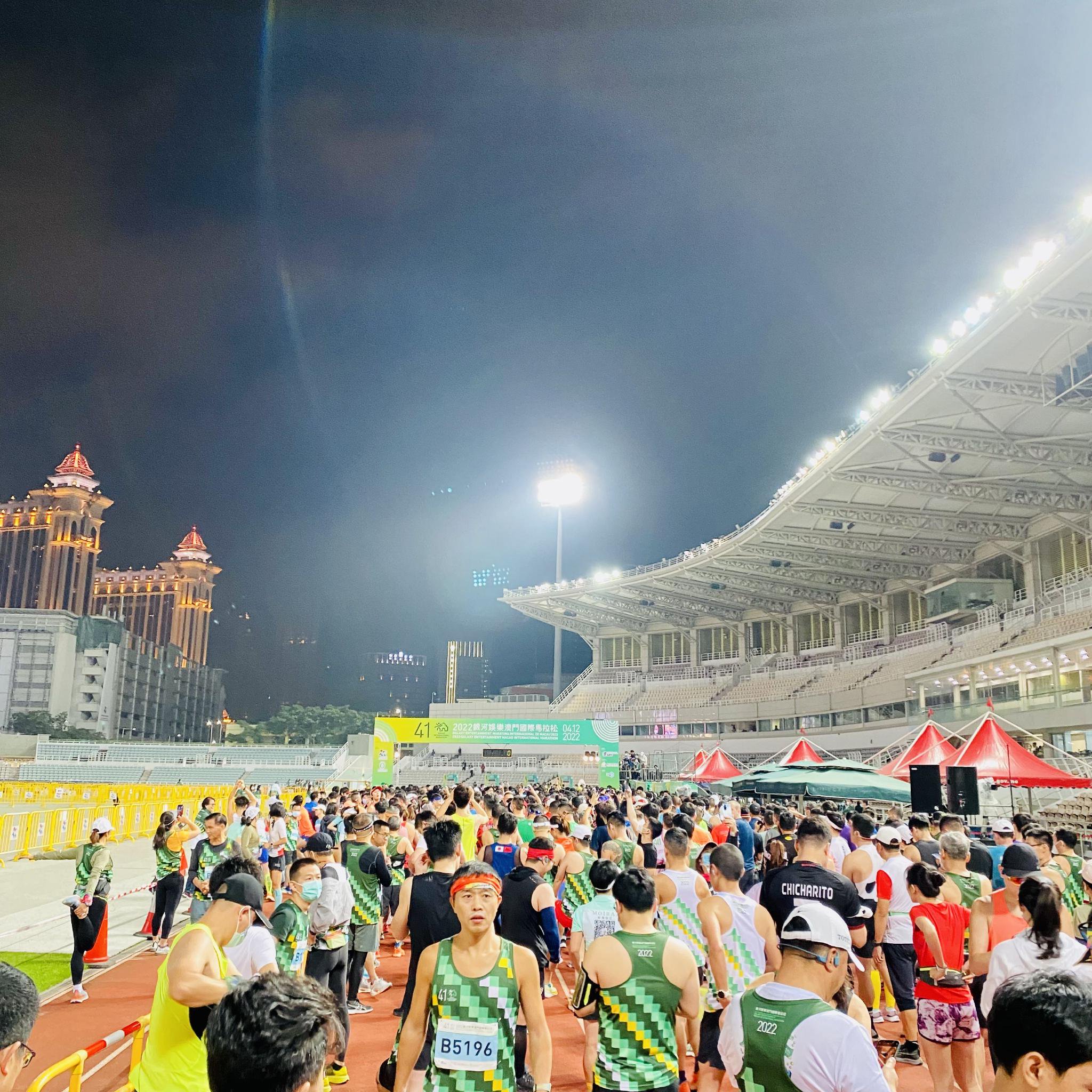 马拉松背后的城市竞争:一场比赛带动近2亿收入,三四线城市争抢“蛋糕”