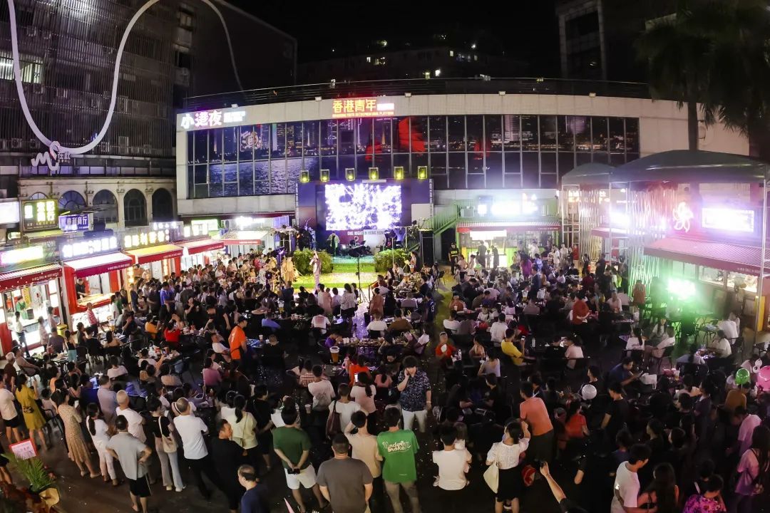 深圳一夜市。（新华社）
