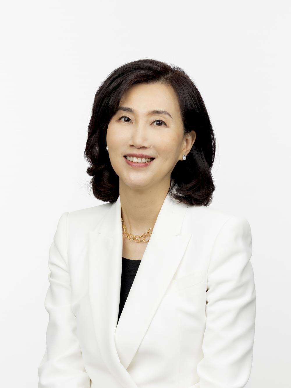 (渣打香港区行政总裁禤惠仪 受访者供图)