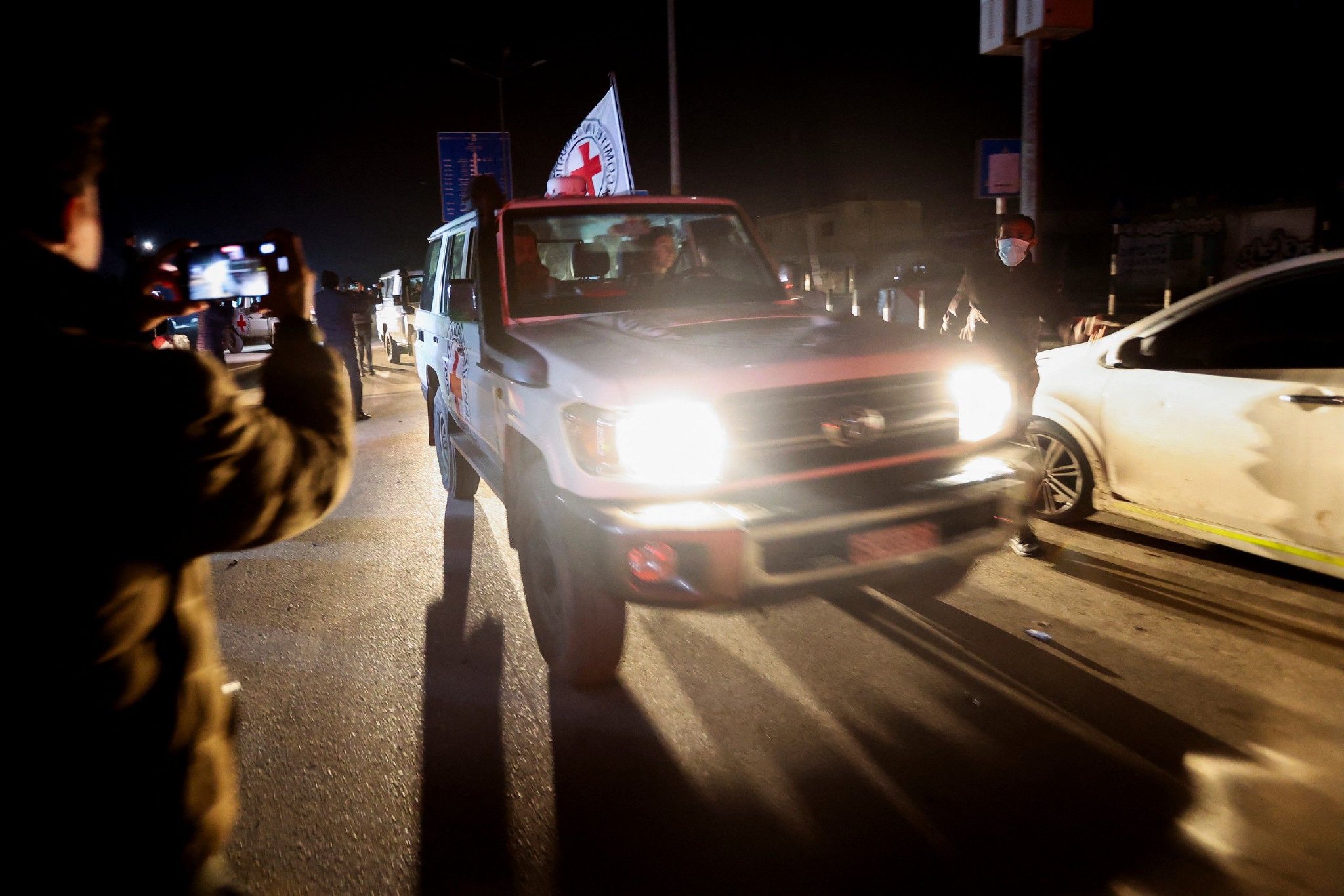 巴以达成无限期停火 哈马斯领导人上街庆祝“胜利” - 中文国际 - 中国日报网