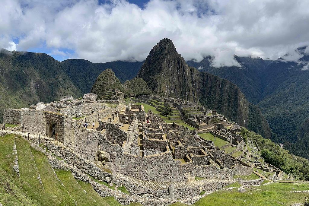 秘鲁上调马丘比丘游客接待量上限