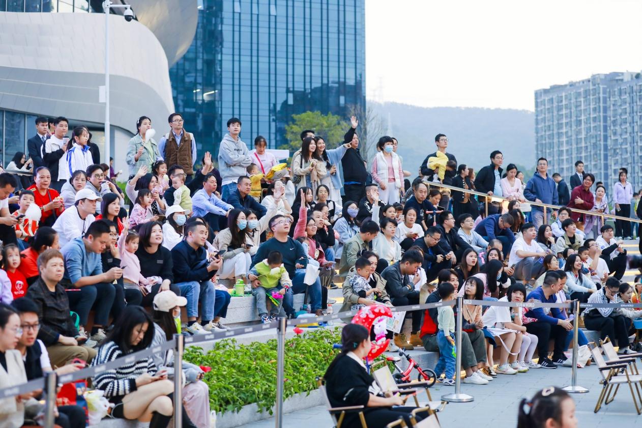 星河X单向空间,在思想的碰撞中解读深圳的深层吸引力