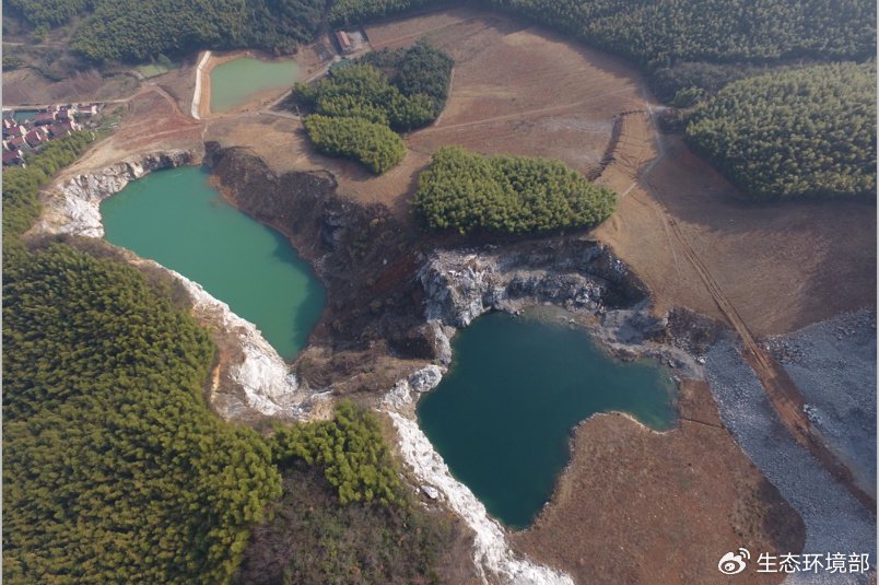 青峰山矿山宕口治理前