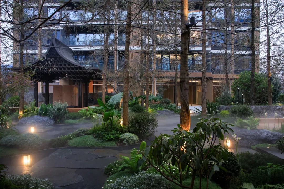 展示区实景图,非交付标准